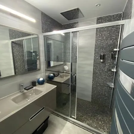 Apartment Charmant T3