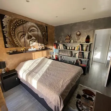 Apartment Charmant T3